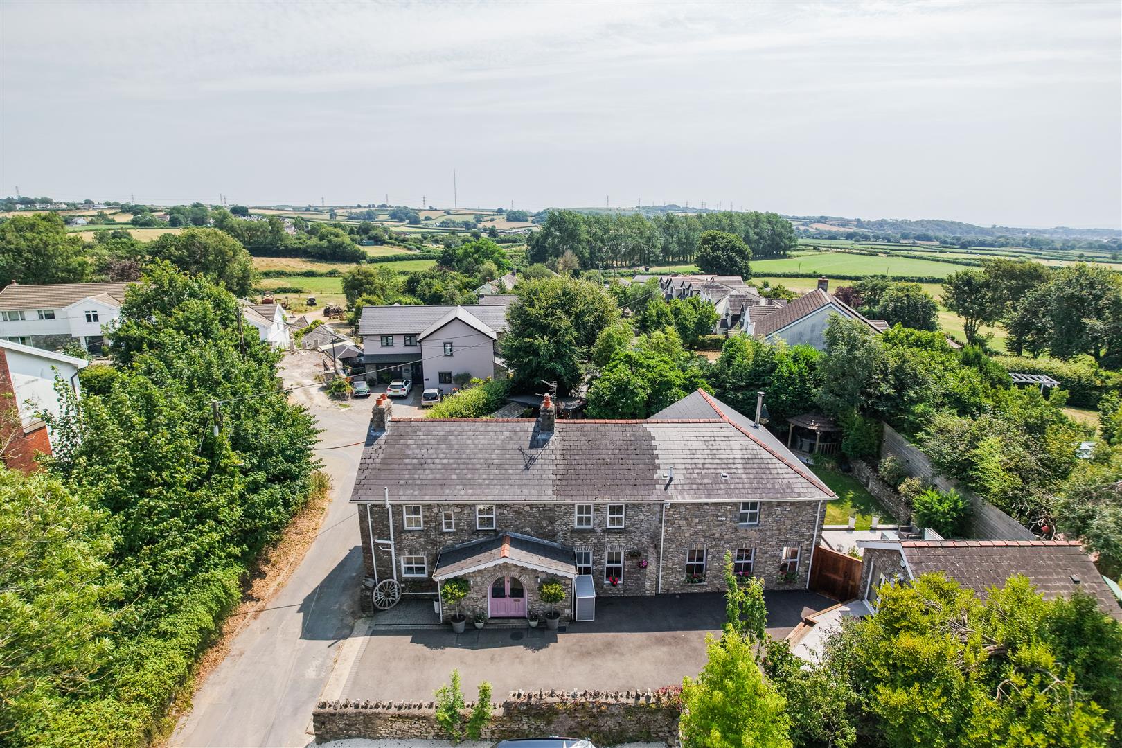 Foxleigh House, Trerhyngyll, Nr Cowbridge, Vale Of Glamorgan, CF71 7TN